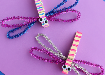 clothespins-pipe-cleaner-dragonflies-kids-craft