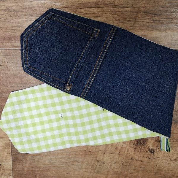 Upcycle Jeans & Make An Oven Glove