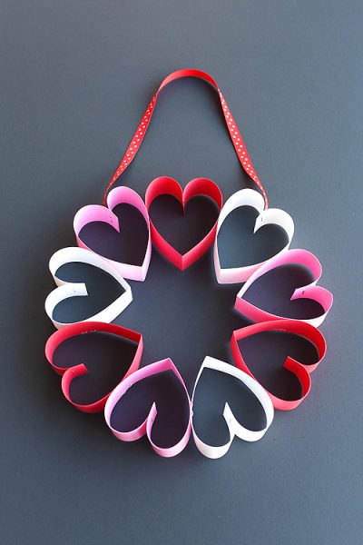 5 Valentine’s Crafts for Kids