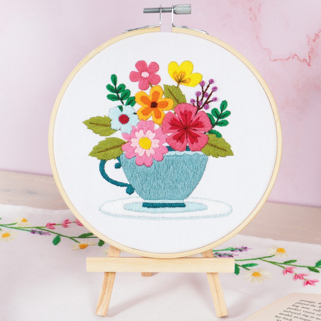 Embroidery Hoop Kit- Spring Floral